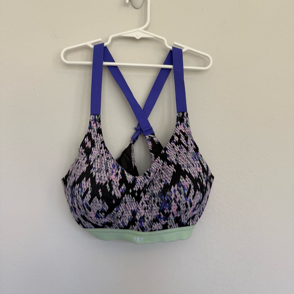 VSX Sport Bra with Multicolor Trim
